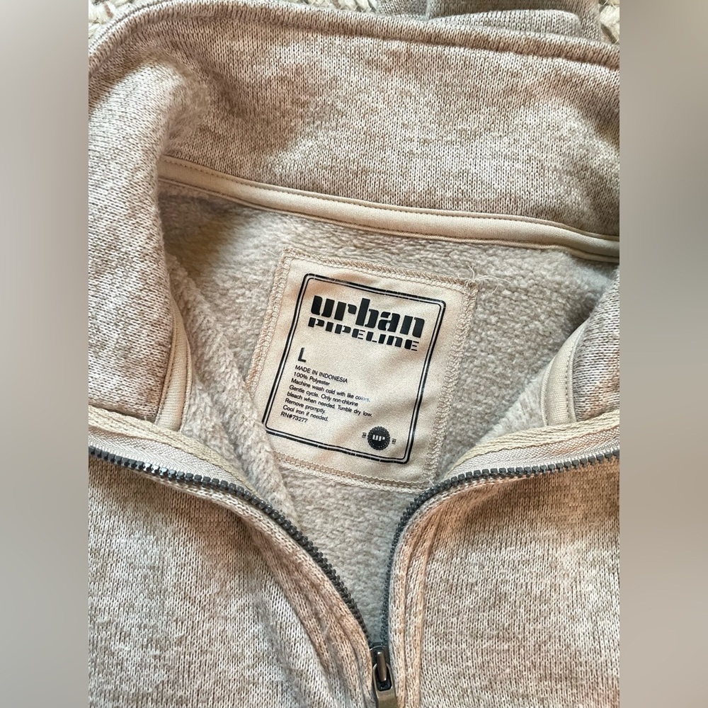 *5/$20 or 3/$15* Urban Pipeline Beige 1/4 Zip Sweater Men's Large - Picture 4 of 4